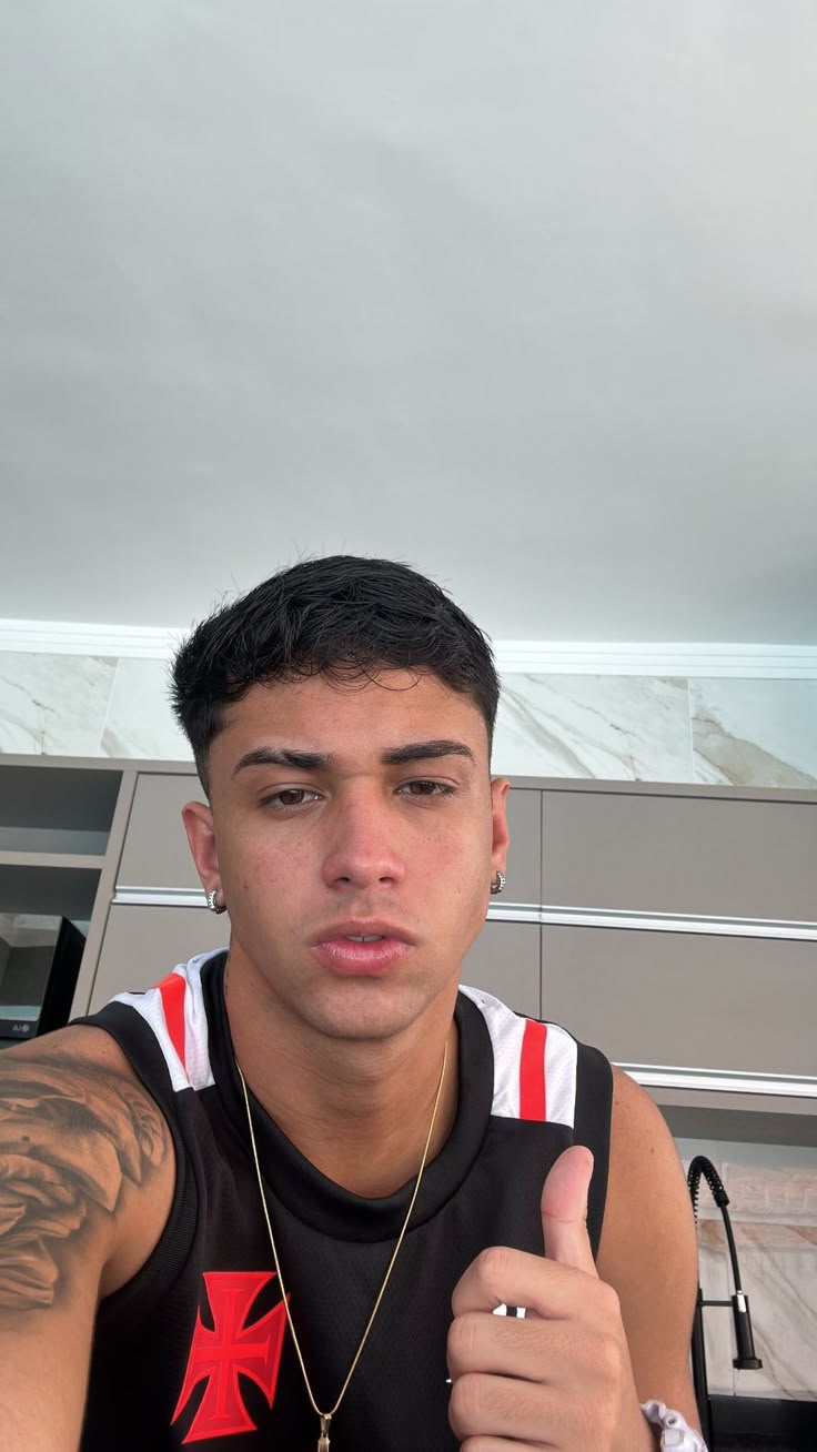 files/jonathan_madrid_resena.jpg